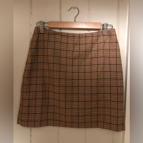 ANN TAYLOR PETITES WOOL SKIRT - Picture 3 of 4